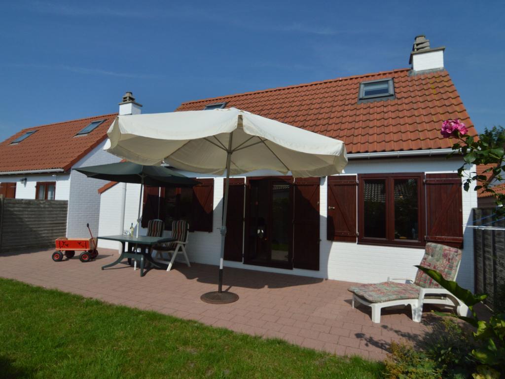 Gezellig Vissershuis De Haan Exterior photo